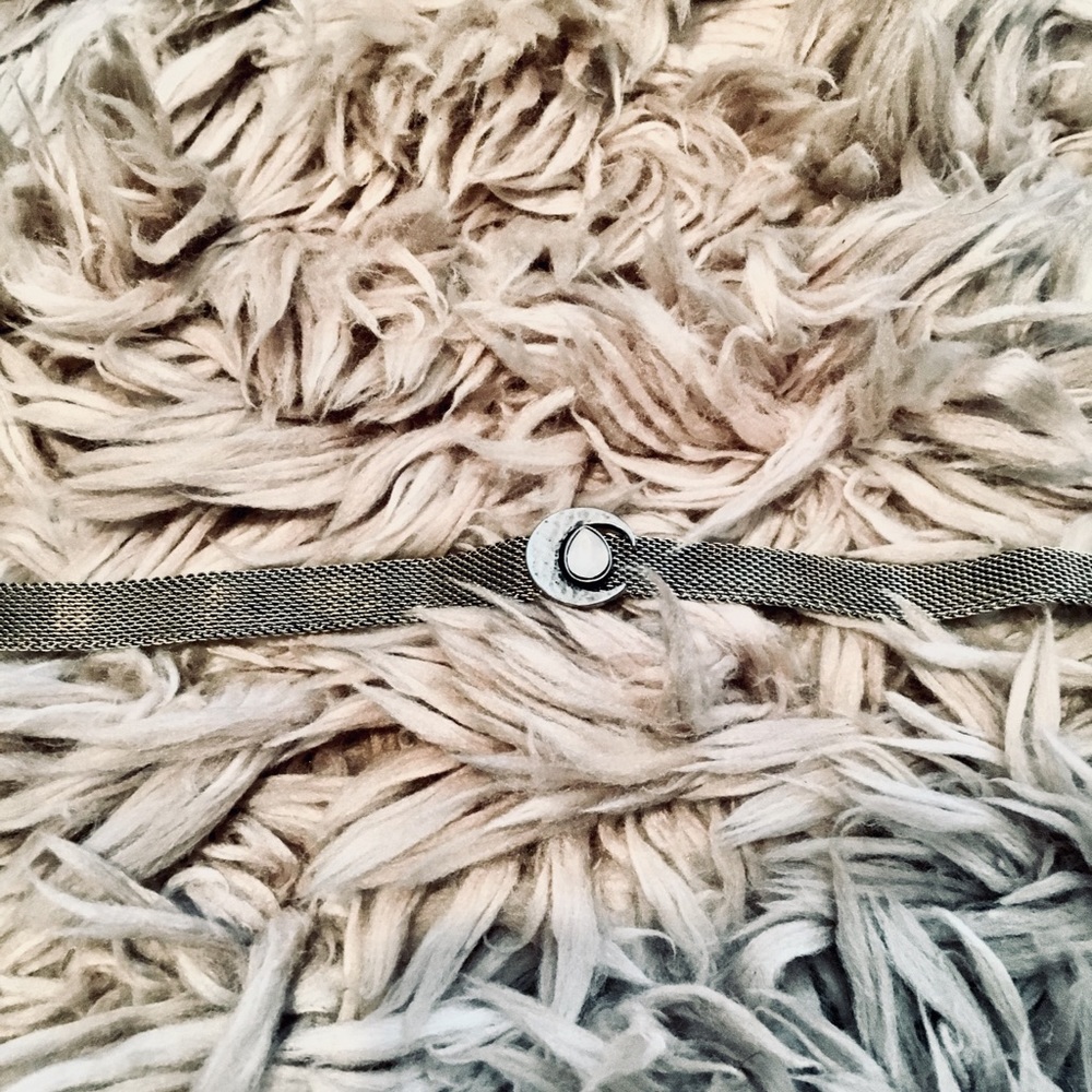 AMERICAN EAGLE CHOKER